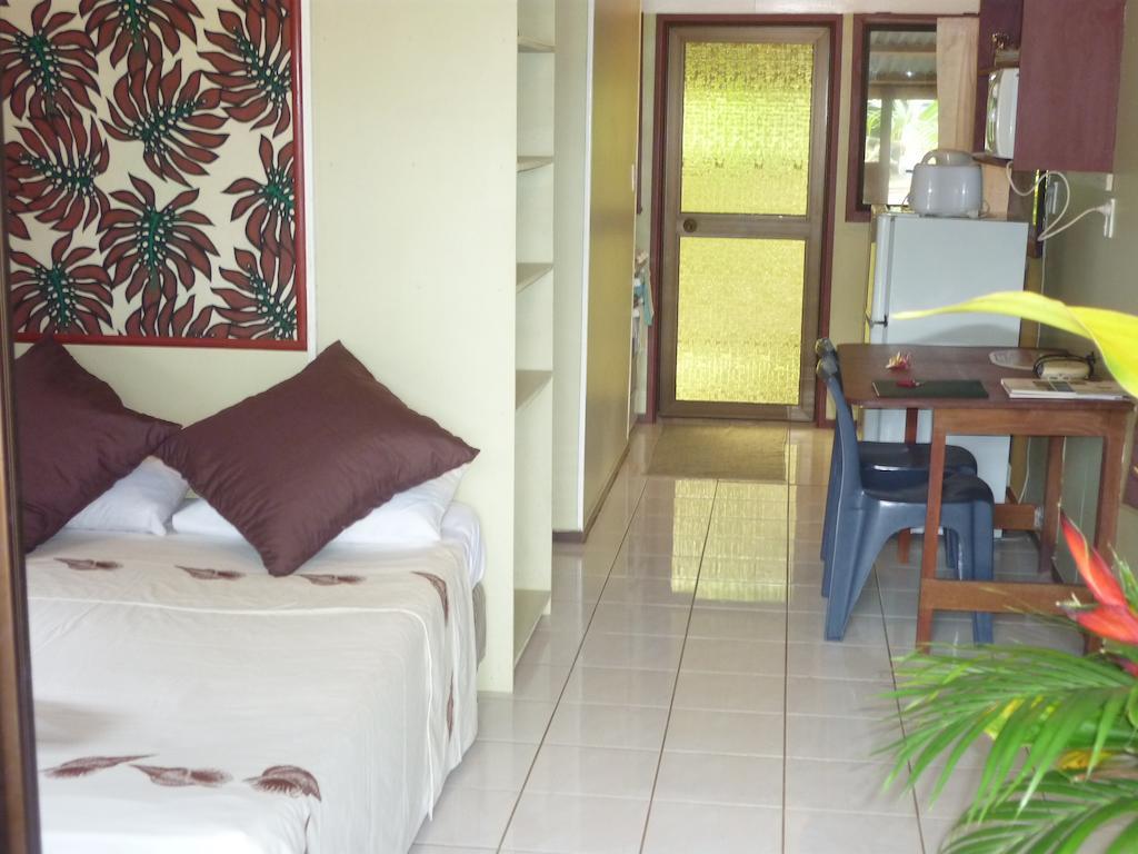 アバルア Aroko Bungalowsヴィラ エクステリア 写真