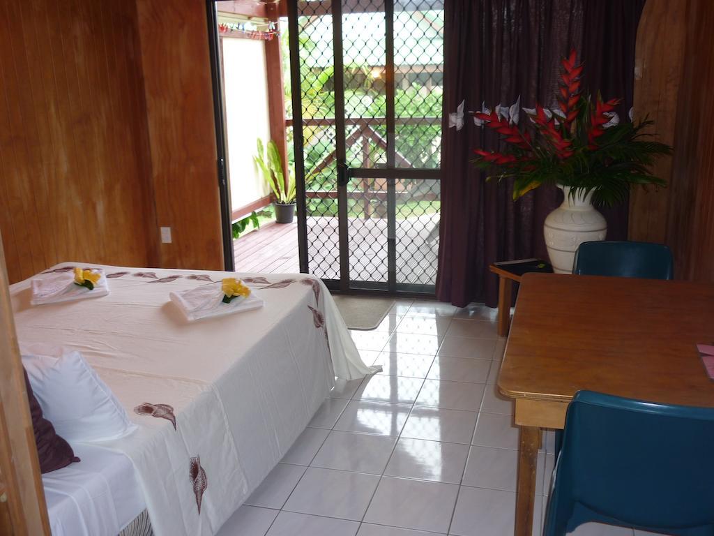 アバルア Aroko Bungalowsヴィラ エクステリア 写真
